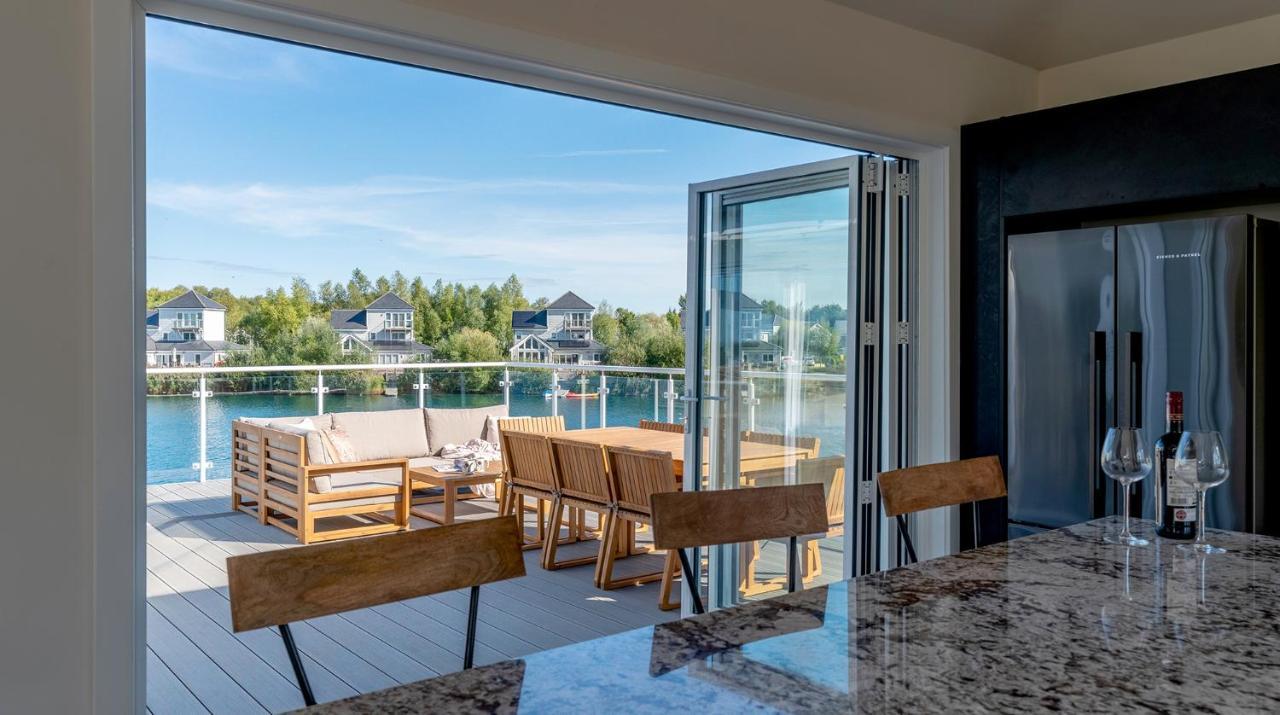 Gorgeous 4 Bedroom Cotswolds With View Vakantiehuis South Cerney